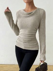 Rafferiza Vintage Asymmetrical Small Jagged Collar Peeled Texture Ruched Fitted Long Sleeve T-Shirt - Light Grey - View 3