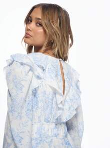 MISSGUIDED 花卉迷你连衣裙 荷叶边泡泡袖 茶会 夏季婚礼宾客特殊场合 V 领前系带太阳裙 - 藍白色 - 查看 4