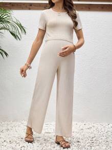 SHEIN 2 件孕妇套装，宽松罗纹短袖上衣和短裤，弹性舒适柔软面料，适合春夏户外/度假，哺乳孕妇服装 - 杏色 - 查看 5