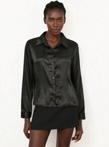 SHEIN Privé Bộ 2 áo sơ mi cổ bẻ họa tiết tối giản thanh lịch và váy satin cho nữ, trang phục công sở sang trọng - màu đen - Xem 6