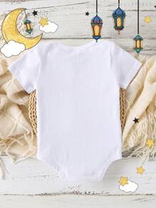 女婴首个斋月金色月亮字母印花短袖连体衣，简约风格，适合斋月、春夏穿着 - 白色 - 查看 2