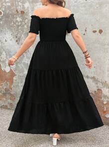 SHEIN Clasi Đầm nữ thanh lịch, cổ điển, đơn giản, đa năng, bán chạy nhất, chất liệu vải xếp ly, trang trí nơ, eo chun, thiết kế gấu xòe, màu đen, cỡ lớn, phù hợp cho mùa xuân, hè, thu. - màu đen - Xem 2