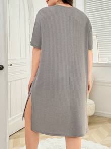 Color Block Casual Round Neck Side Slit Short Sleeve Plus Size T-Shirt Nightgown - Light Grey - View 2