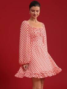 Aveloria 意大利浪漫方领束腰几何印花长袖荷叶边下摆拼布荷叶边中长连衣裙