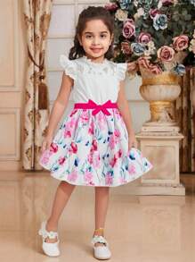 SHEIN 1 pieza Top corto con acabado de encaje y estampado floral "Garden" para niñas y niñas pequeñas, con vestido de tela blanca, conjunto casual de vacaciones para primavera/verano apropiado para el look dulce de niñas en días festivos
