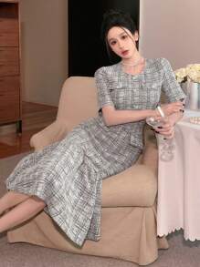 DAZY 格子圆领鱼尾中长连衣裙 舞会礼服 优雅、荷叶边、返校服 - 黑色 - 查看 3