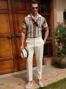Manfinity CityGents Suéter informal de punto de manga corta con botones delanteros y rayas para hombre