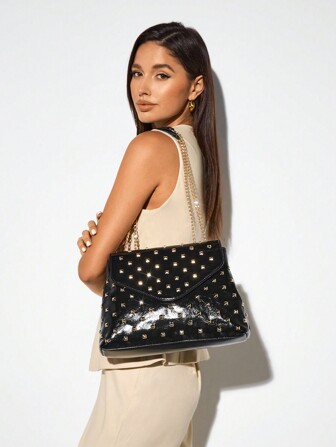 SHEIN BAE 三角形铆钉点缀单肩包，简约时尚，日常休闲