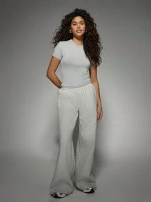 MISSGUIDED Premium Fitted Short Sleeve T-Shirt Basic Essential Crew Neck Casual Athletic Workout Top Form-Fitting Ribbed Everyday Wear Basic Layer - Grey - View 5