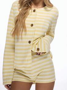 MISSGUIDED Cozy Striped Knit Co-Ord Set Button-Front Cardigan With Matching Shorts Ribbed Texture Two-Piece Loungewear Set Spring Summer Casual Set - Multicolor - View 3