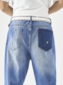 Manfinity Hypemode Men's Loose Fit Pockets Wide Leg Casual Denim Jeans - Medium Wash - View 4