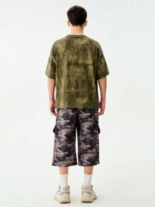 SHEIN Bộ 2 áo thun cổ tròn tay ngắn cho bé trai tuổi teen + quần short cargo in họa tiết rằn ri dáng rộng, trang phục dạo phố thường ngày thích hợp cho hoạt động ngoài trời, du lịch, lễ hội âm nhạc, tụ tập - Nhiều màu - Xem 2