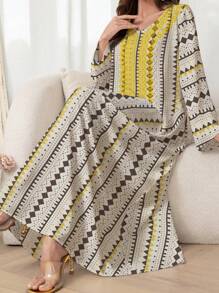 Al Najma 几何印花长袖阿拉伯休闲女式卡夫坦连衣裙，端庄大方 - 彩色 - 查看 1