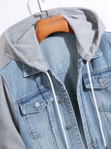 Manfinity Hypemode Chaqueta vaquera casual con capucha y botón único para hombre, de color contrastante