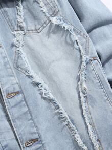 Manfinity Homme Men Long Sleeve Single-Breasted Frayed Hem Casual Denim Jacket, Fall - Light Wash - View 3