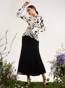Modelyn Women Watercolor Floral Pattern Ruffle Sleeve Top And Satin Mermaid Skirt Elegant Romantic 2 Pieces Set - Black and White - View 4