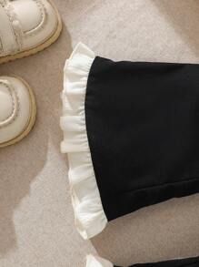 SHEIN 2 件女婴蝴蝶装饰背心和裤子套装