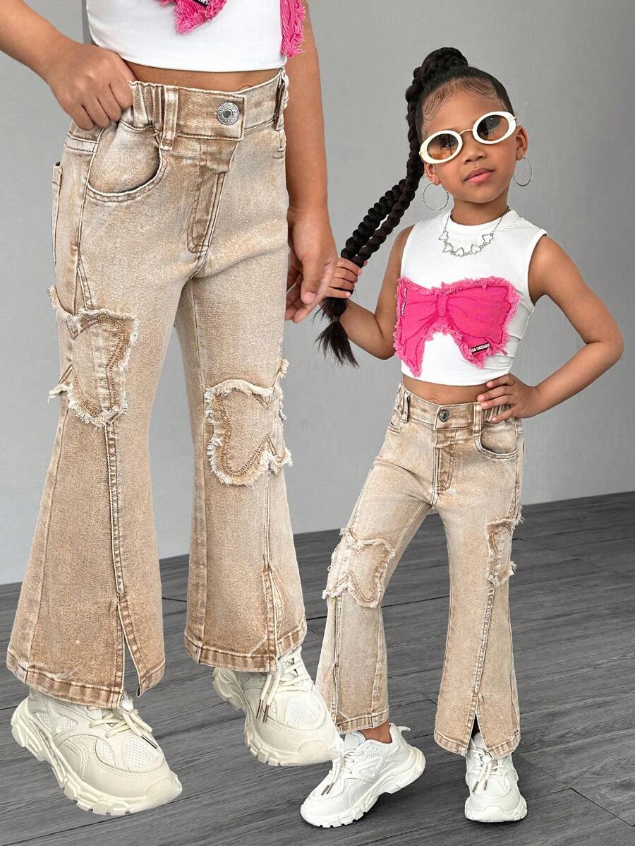 年轻女孩复古 Y2K 风格蝴蝶贴花弹力牛仔喇叭裤，休闲