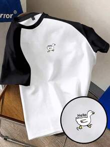 SHEIN Essnce Camiseta Feminina de Manga Curta com Gola Redonda, Ajuste Justo, Padrão Minimalista Casual, Adequada para o Verão - Preto e Branco - Visão 1