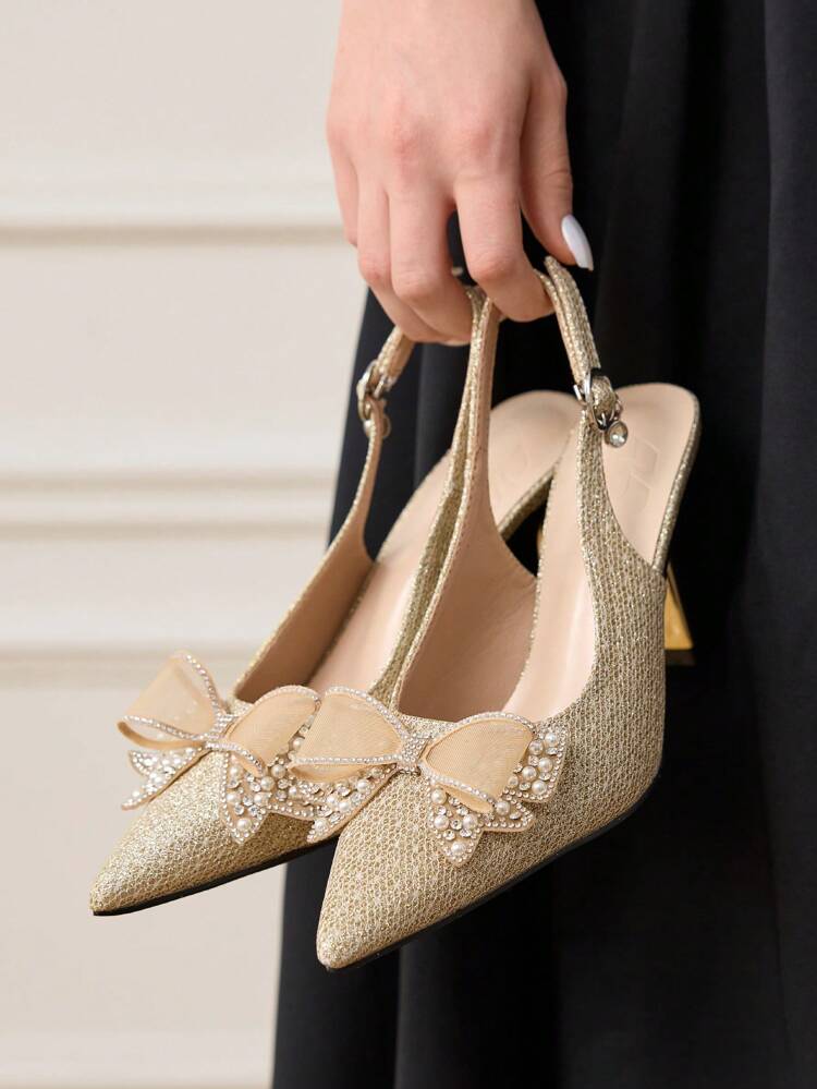 CUCCOO HITCHD Sapatos de Noiva para Mulheres - Salto Alto Metalizado Dourado de Bico com Tela 3D, Strass, Decoração de Laço com Pérola Sintética, Adequado para Casamento, Festa, Formatura e Sapatos de Primavera