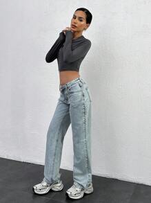 EURMUSE WOMEN STRAIGHT LOW WAIST JEANS CHAIN DETAIL - Light Wash - View 3