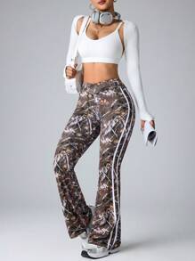 Easithlete Women's Asymmetrical Waist Branch Print Flare Sports Pants