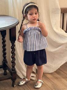 SHEIN LMoss Kids LMoss 2 件装女婴编织吊带背心和编织短裤套装