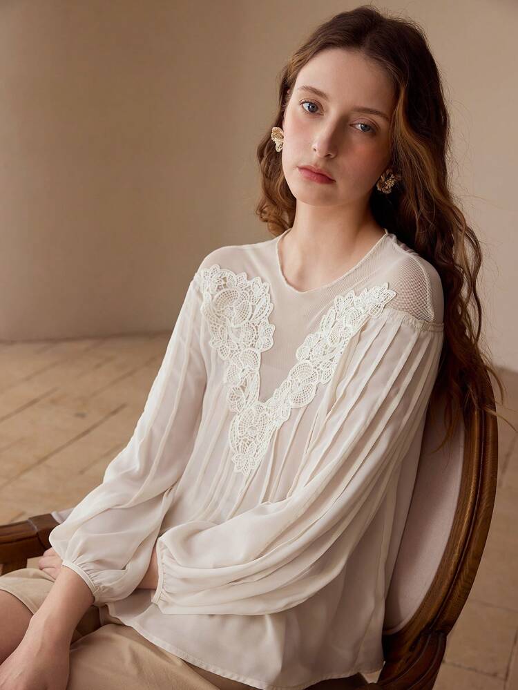 CONTRAST LACE LANTERN SLEEVE BLOUSE,SPRING/SUMMER