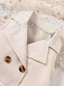 SHEIN 女婴纯色翻领无袖双排扣连衣裙 - 卡其色 - 查看 6