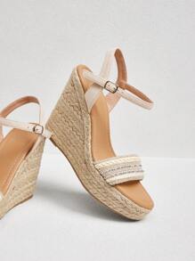 Styleloop 女士时尚米色编织带踝带黄麻绳坡跟厚底凉鞋，适合通勤、约会、派对、度假