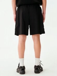 SHEIN 1 pezzo Pantaloncini da basket stile hip hop vintage americano per ragazzi adolescenti, vestibilità ampia, patchwork casual, streetwear, adatti per basket, hip hop, uso quotidiano, estate all'aperto, skateboard - nero - Visualizzare 2