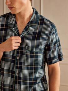 Manfinity 男士格子印花短袖衬衫和短裤睡衣套装 - 綠色 - 查看 5