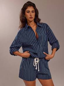 SHEIN Forever 21 Chemise bleue pour femmes, style printemps et été, convenant pour la Saint-Valentin, les occasions décontractées, vintage, festivals, concerts country, brunch, homecoming, Pâques, invités, thé, basique, concerts, bal de promo, mariage, festivals rave, tenues de soirée, western, cocktail, club, anniversaire, mignonne, chic, sortie, vacances, bureau, aéroport, style années 2000, streetwear - Bleu et Blanc - Voir 7
