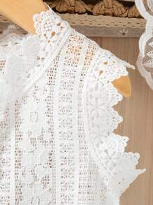 SHEIN Vestido azul con tirantes, decoración de volantes, y chaqueta de encaje blanco para niñas, conjunto elegante y dulce para verano