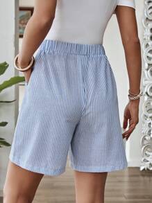 EMERY ROSE 中腰百慕大短裤，纯色，侧袋，宽松，膝盖长度，基本款式 - 藍白色 - 查看 2
