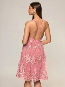Glamine 女士 V 领露背刺绣粉色吊带裙、优雅迷你鸡尾酒会礼服、返校节礼服 - 藕粉色 - 查看 2