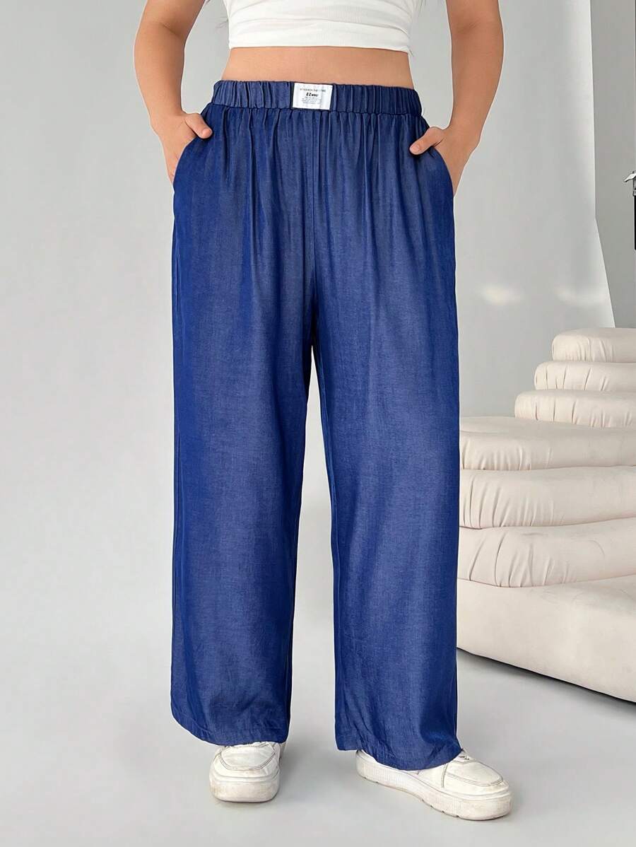 SHEIN EZwear 蓝色直筒大码裤，简约时尚的休闲日常装