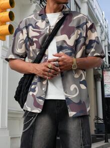 PAVTROS 男士简约休闲衬衫，日常穿着，男士 Manfinity Streetrush INS 畅销衬衫。独特的迷彩印花设计，展现街头时尚风格的动感个性化。