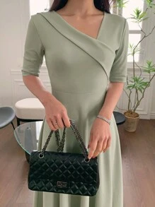 DAZY Women's Green V-Neck Short Sleeve Waist Cinched Mid-Length Dress - Green - View 6