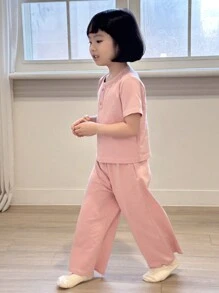 DAZY Ensemble Loungewear pour jeune fille, style minimaliste, décontracté et quotidien, avec un Top à manches courtes de couleur unie et un pantalon long. Tenues d'été pour filles. - Rose bonbon - Voir 2