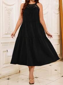 SHEIN Clasi Plus Size Women Solid Color Contrast Lace Halter Elegant Dress