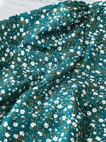 SHEIN LUNE Plus Size Women's Ditsy Floral Short Sleeve Casual Blouse, Early Spring For Summer