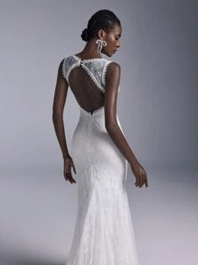 Elitara 高贵典雅纯白深V领口蕾丝性感露背浪漫女纯色弹力蕾丝拼接网纱鱼尾鱼尾大摆拖尾婚纱新娘礼服 - 米色 - 查看 3