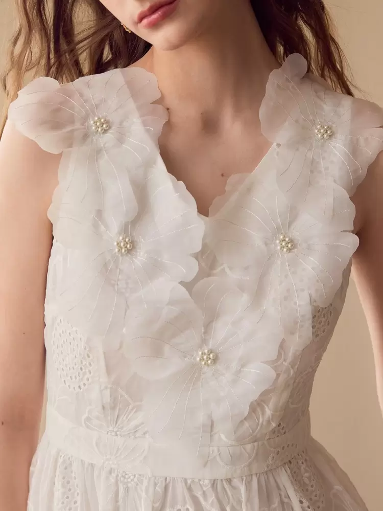 APPLIQUES FLORAL EMBROIDERY DRESS