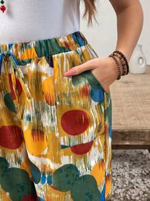 SHEIN LUNE Women's Casual Woven Camo Print Elastic Waist Loose Pocket Pants For Summer, Plus Size