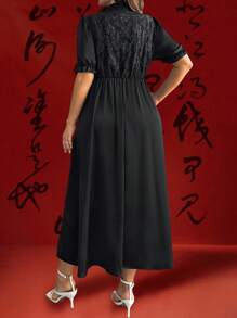 SHEIN Unity 大码优雅新中式提花拼布缎面连衣裙 - 黑色 - 查看 2