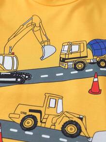 SHEIN 2 件套年轻男孩卡车印花短袖 T 恤和短裤套装 - 彩色 - 查看 4