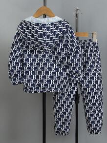 SHEIN 2 件套年轻男孩数字英文字母印花拉链夹克和运动裤，适合返校季、秋冬季、万圣节、圣诞节 - 寶藍色 - 查看 2