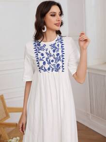 Al Najma 阿拉伯风格简约休闲短袖套装，时尚日常穿着 - 白色 - 查看 5