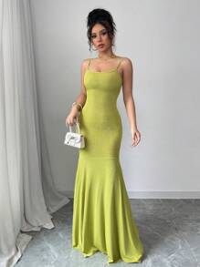 Chiquease 橄榄绿色女士细肩带连衣裙，超喇叭形，性感简约音乐节优雅日常穿着，弹性针织，春夏 - 橄欖綠 - 查看 5